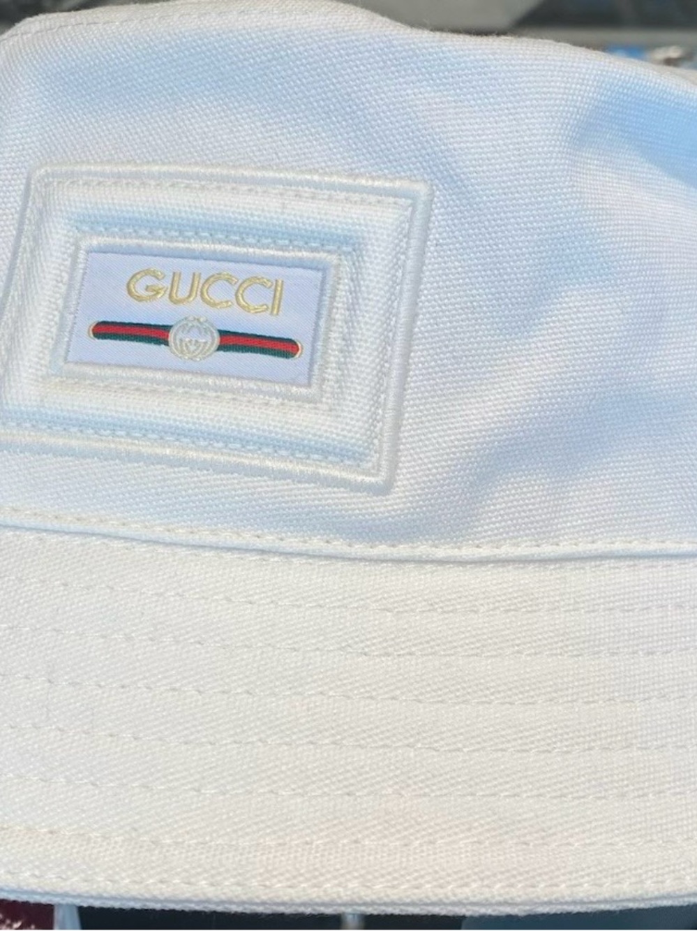Gucci White Bucket Hat with Gold Logo and Red-Green Stripe
